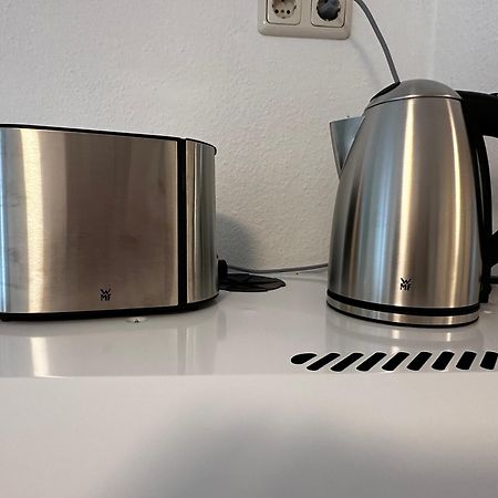 City Studios Mit Garten In Elberfeld- Zentral - Nespresso - Netflix 伍珀塔尔 客房 照片