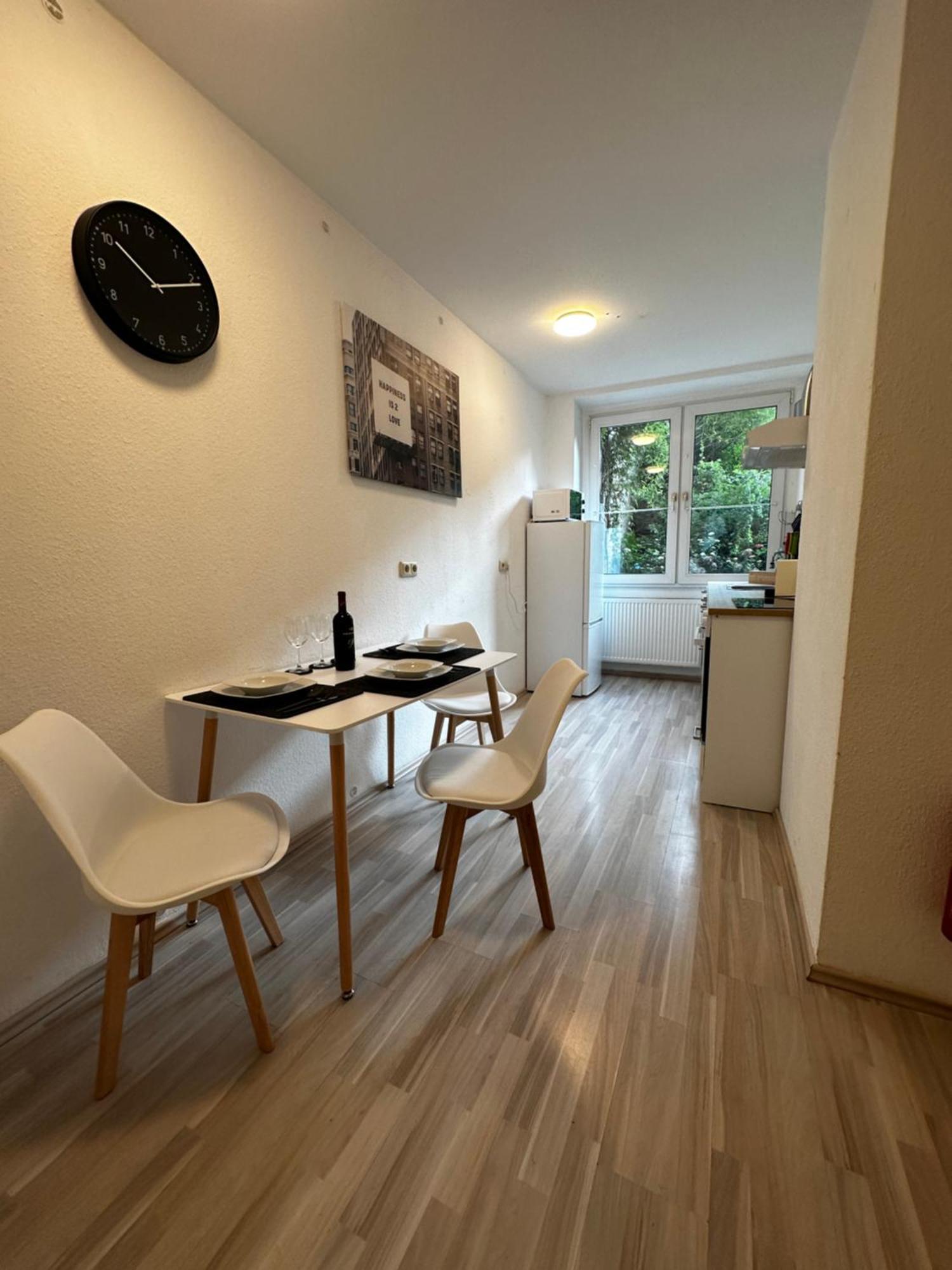 City Studios Mit Garten In Elberfeld- Zentral - Nespresso - Netflix 伍珀塔尔 客房 照片