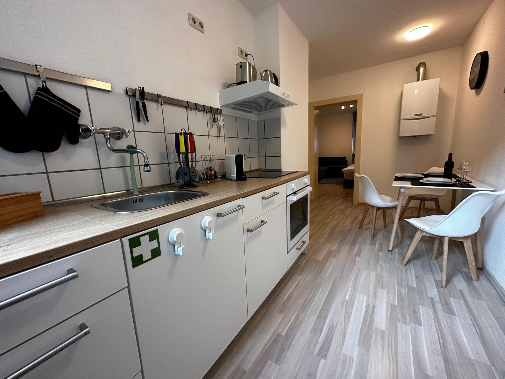 City Studios Mit Garten In Elberfeld- Zentral - Nespresso - Netflix 伍珀塔尔 客房 照片
